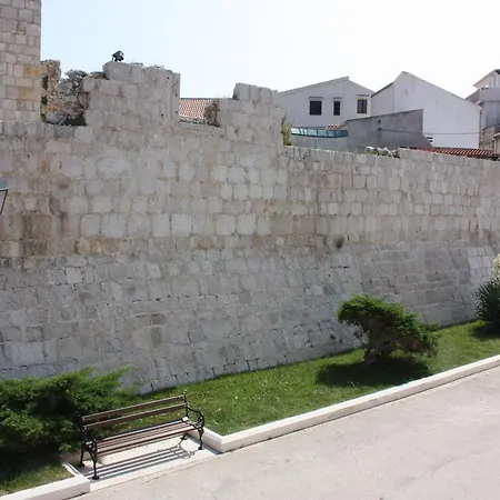 Center Pag 50 M To The Sea * Pag Town