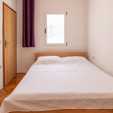 Center Pag 50 M To The Sea Pag Town