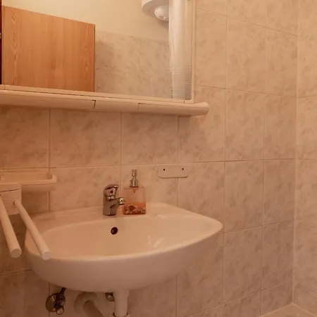 Apartments Center Pag 50 M To The Sea Pag Town