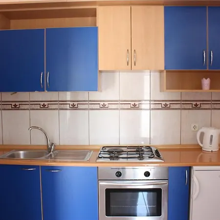 Center Pag 50 M To The Sea * Pag Town