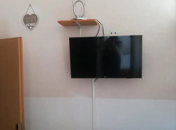 Apartment Apartments Center Pag 50 M To The Sea *